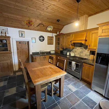 John The Mills Cottage Spahot Tub Private Beach 도니골 외부 사진