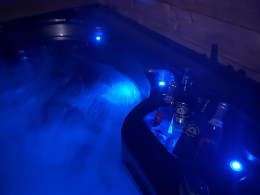 John The Mills Cottage Spahot Tub Private Beach 도니골 외부 사진